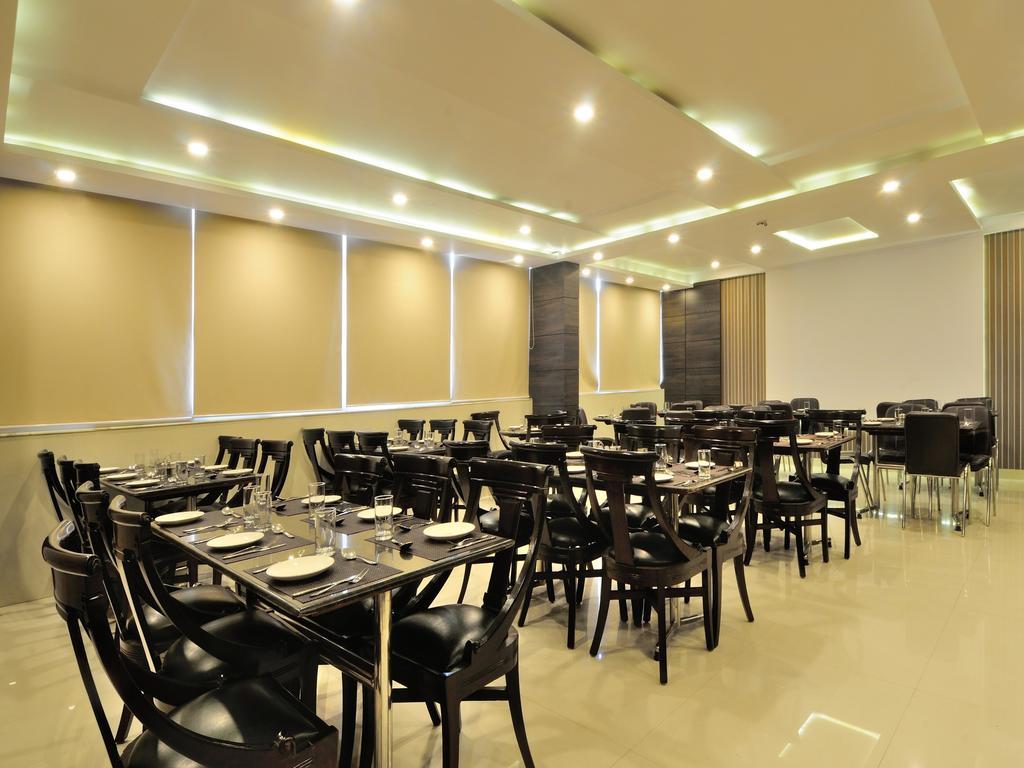 Hotel Sky Rich International - 05 Mins From Karol Bagh Metro Station Delhi  Luaran gambar