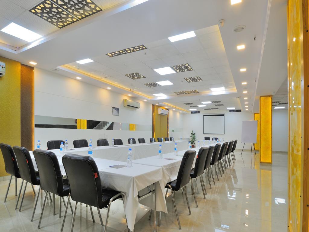 Hotel Sky Rich International - 05 Mins From Karol Bagh Metro Station Delhi  Luaran gambar