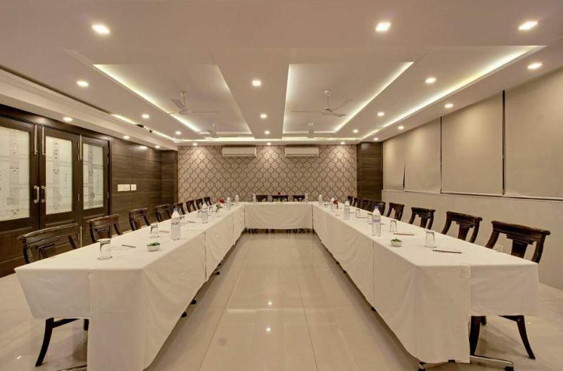 Hotel Sky Rich International - 05 Mins From Karol Bagh Metro Station Delhi  Luaran gambar